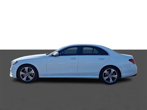 Used 2019 Mercedes-Benz E 300 E 300 image 4
