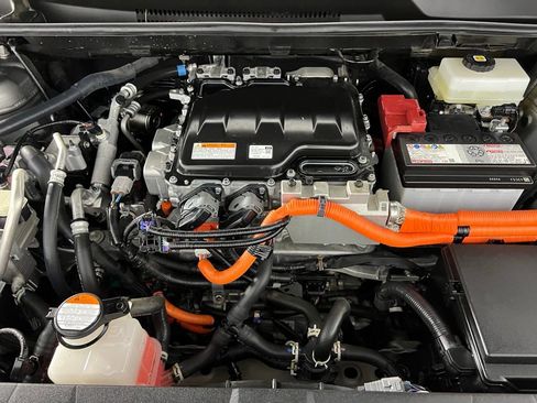 Used 2023 Toyota bZ4X XLE image 34