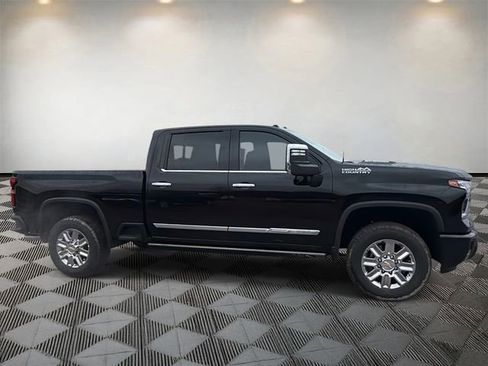 New 2026 Chevrolet Silverado 2500 High Country w/ High Country Premium Package image 4