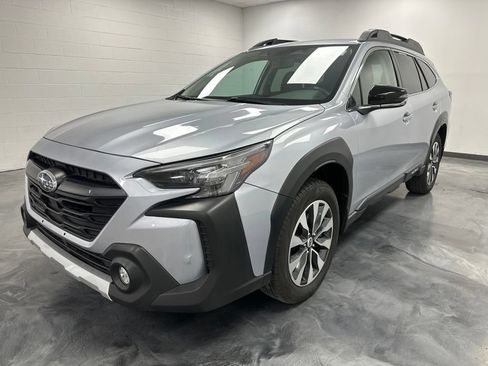 Used 2024 Subaru Outback Limited AWD/4WD image 1