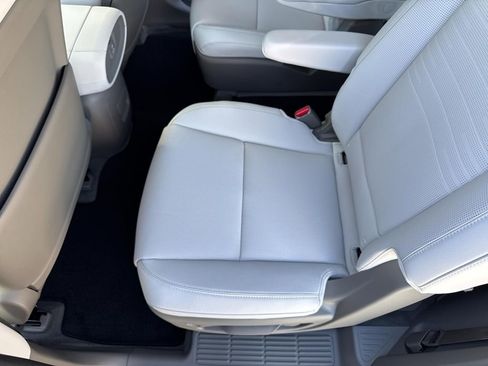 New 2026 Hyundai Palisade Limited FWD image 12