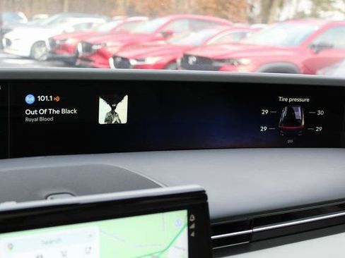 New 2026 Lincoln Nautilus Premier w/ Equipment Group 102A image 27