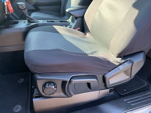 Used 2019 Ford Ranger XL w/ Equipment Group 101A Mid RWD image 22