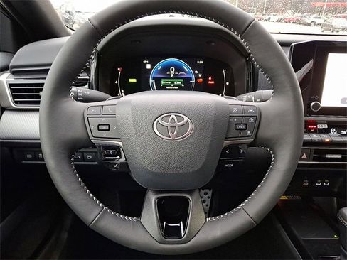 New 2026 Toyota Camry SE image 20