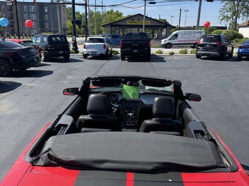 Used 2010 Ford Mustang Premium image 8