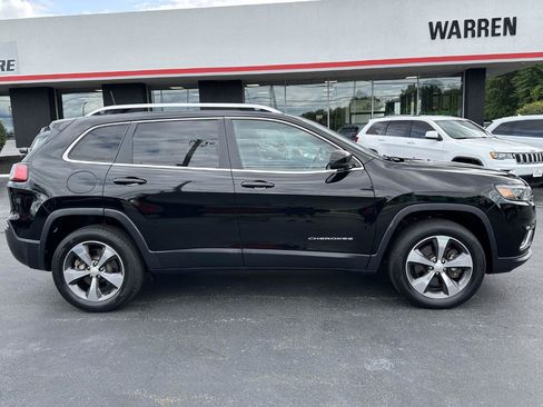 Used 2020 Jeep Cherokee Limited AWD/4WD image 17