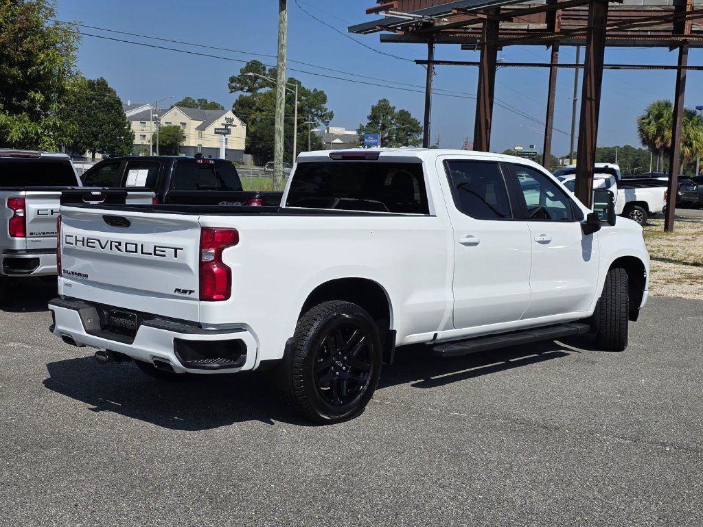 Used 2024 Chevrolet Silverado 1500 RST w/ Z71 Off-Road Package AWD/4WD image 5