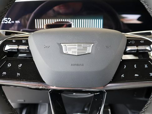 New 2026 Cadillac Optiq Sport 1 image 21