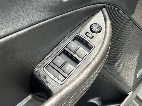 Used 2018 Chevrolet Impala Premier FWD image 26
