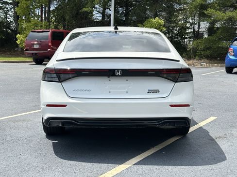 Used 2024 Honda Accord Sport image 12