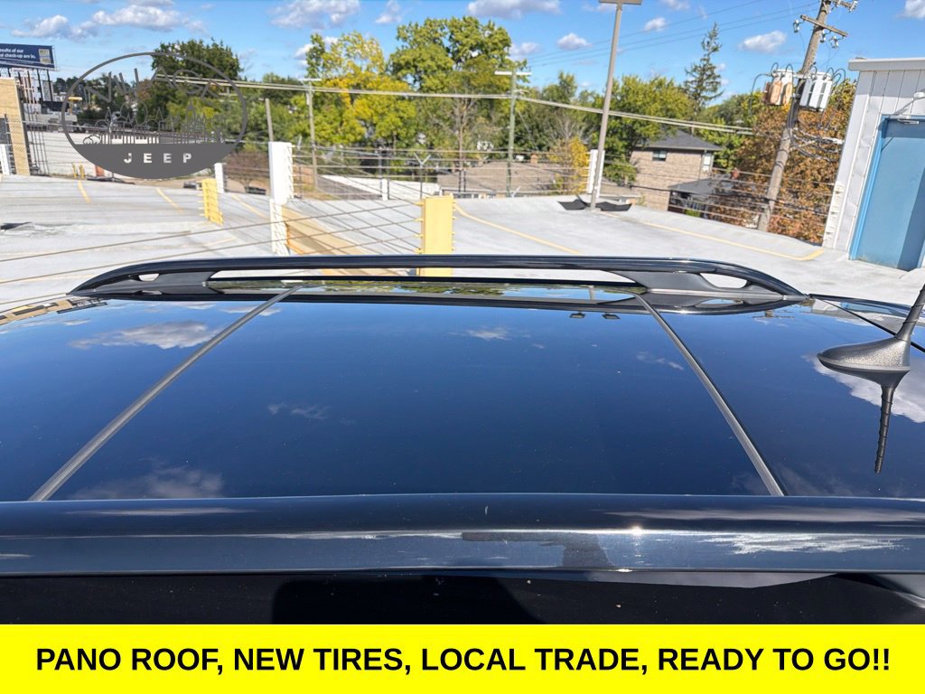 Used 2022 Jeep Cherokee Latitude w/ Sun & Sound Group AWD/4WD image 35