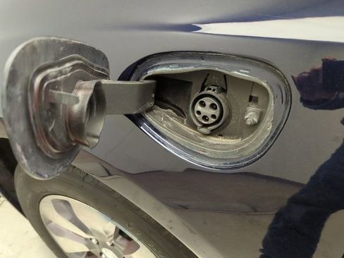 Used 2018 Chrysler Pacifica Touring Plus image 31