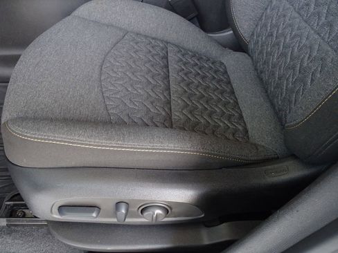 Used 2023 Chevrolet Equinox LT w/ LPO, Floor Liner Package image 27