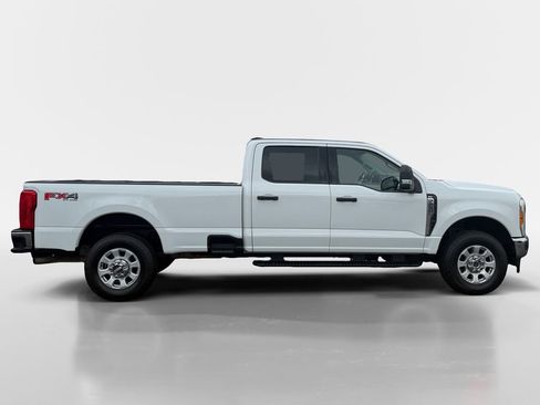 Used 2023 Ford F250 XLT image 6