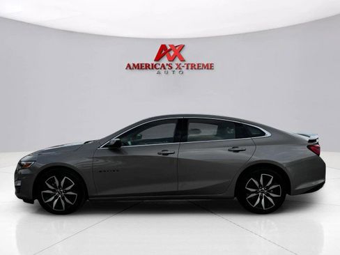 Used 2024 Chevrolet Malibu RS w/ LPO, Floor Liner Package image 2