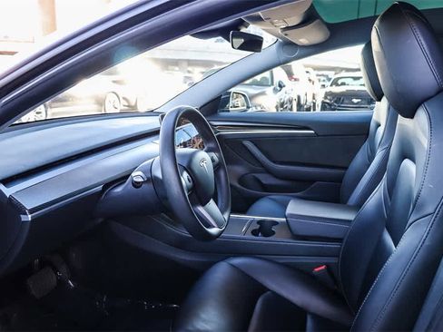 Used 2021 Tesla Model 3 Long Range image 16