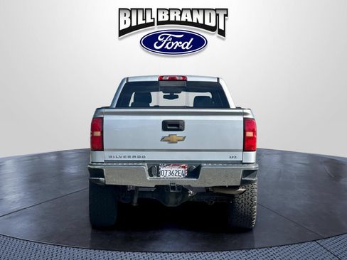 Used 2015 Chevrolet Silverado 1500 LTZ RWD image 4