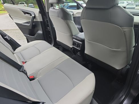 Used 2024 Toyota RAV4 XLE Premium FWD image 11