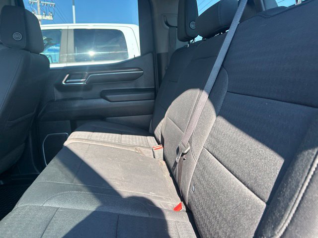 Used 2023 Chevrolet Silverado 1500 RST w/ Redline Edition AWD/4WD image 39