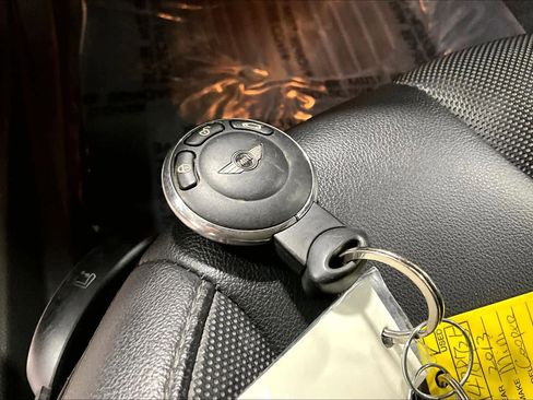 Used 2013 MINI Cooper S image 13