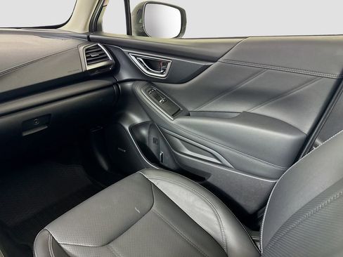 Used 2019 Subaru Forester Touring image 22