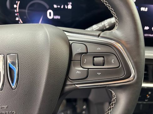 Used 2024 Buick Encore GX Preferred AWD/4WD image 14