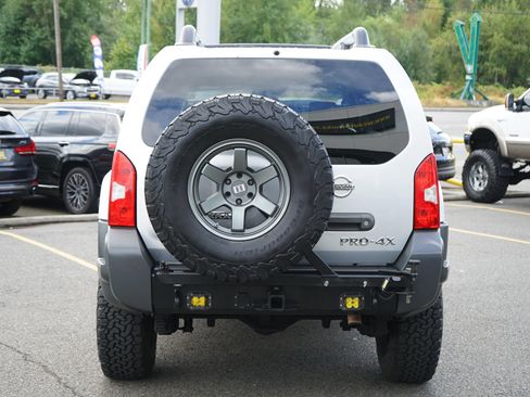 Used 2011 Nissan Xterra PRO-4X w/ Pro-4x Leather Pkg AWD/4WD image 4