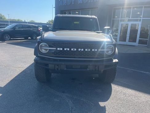 Used 2024 Ford Bronco Wildtrak image 13