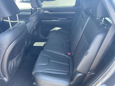 Used 2025 Hyundai Palisade SEL AWD/4WD image 29