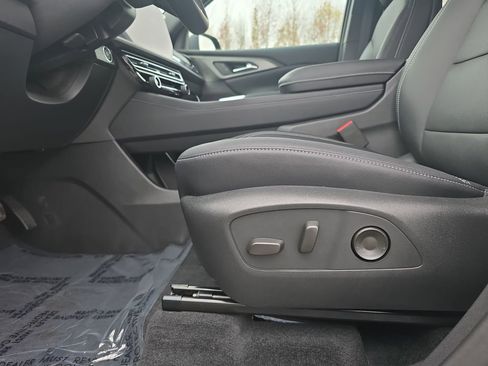 New 2026 Chevrolet Traverse LT image 30