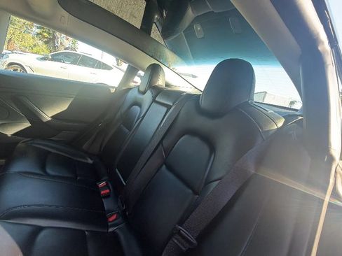 Used 2021 Tesla Model 3 Standard Range Plus RWD image 30