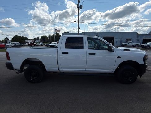 Used 2025 RAM 2500 Tradesman w/ Safety Group AWD/4WD image 19
