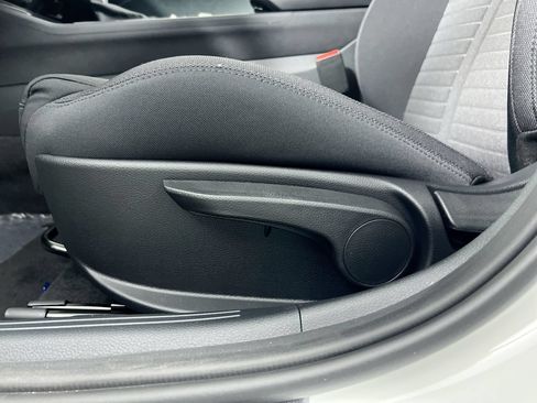 New 2026 Kia K5 LXS FWD image 14