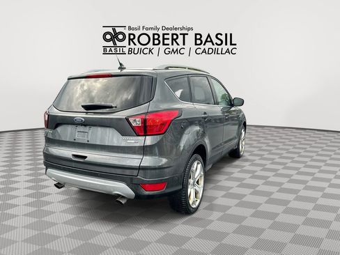 Used 2019 Ford Escape Titanium AWD/4WD image 8
