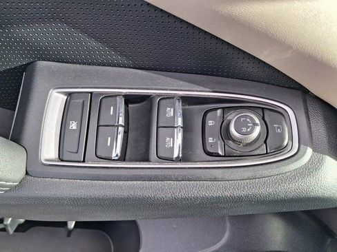 Used 2022 Subaru Ascent Touring w/ Popular Package #2A image 18