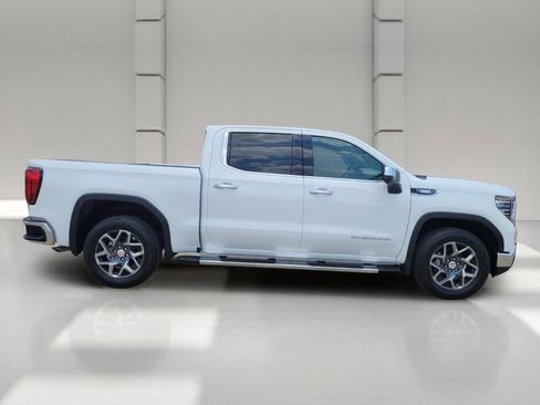 New 2026 GMC Sierra 1500 SLT RWD image 4