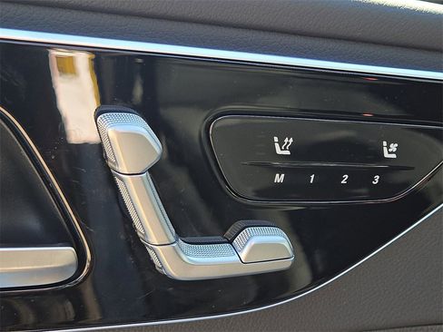 New 2025 Mercedes-Benz C 300 Sedan image 19