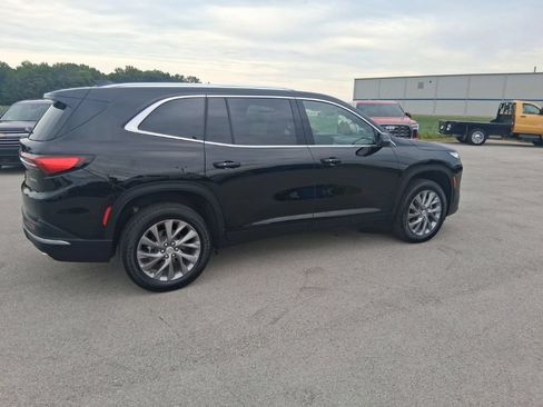 Used 2026 Buick Enclave Preferred w/ LPO, Floor Liner Package AWD/4WD image 5