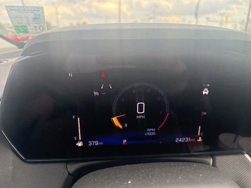 Used 2024 Chevrolet TrailBlazer LT image 21