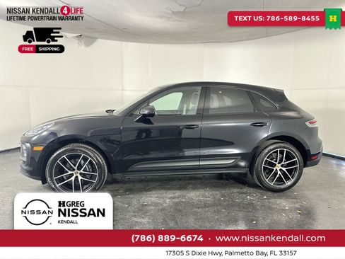 Used 2022 Porsche Macan image 7