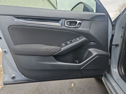 Certified 2025 Honda Civic Sport image 11