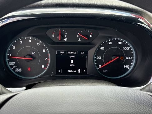 Used 2023 Chevrolet Traverse LS FWD image 25