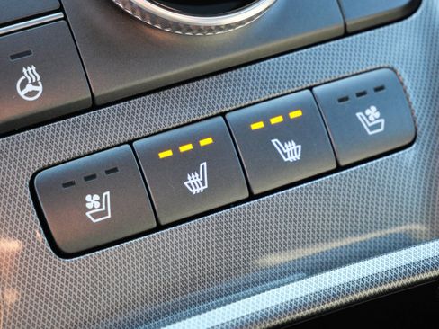 Certified 2023 Hyundai Santa Fe Calligraphy image 29