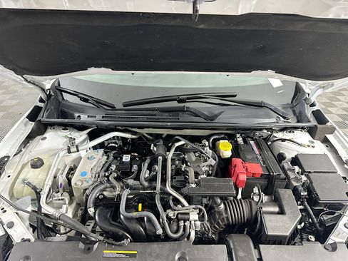Used 2024 Nissan Sentra SV image 33