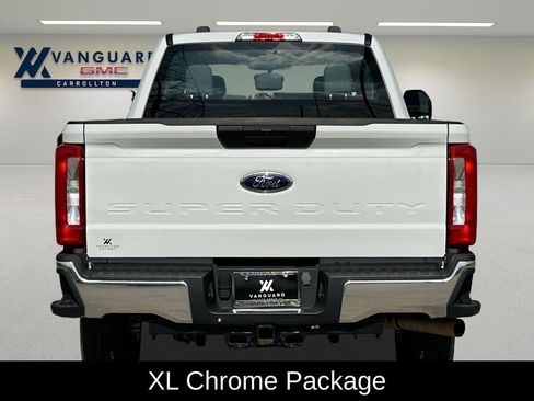 Used 2024 Ford F250 XL w/ FX4 Off-Road Package image 8