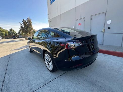Used 2021 Tesla Model 3 Standard Range Plus RWD image 4