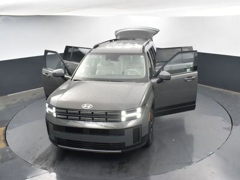 Used 2025 Hyundai Santa Fe SEL image 35