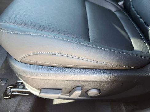 New 2026 Kia Seltos SX image 9