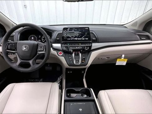 New 2026 Honda Odyssey EX-L image 6