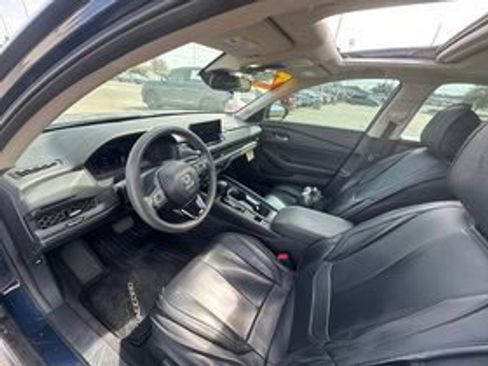 Used 2024 Honda Accord EX image 5